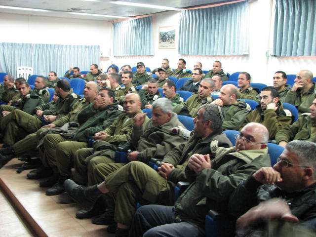 תמונה של  תמונות מספרות על אנשי החימוש בפיקוד הצפון שנת 2011